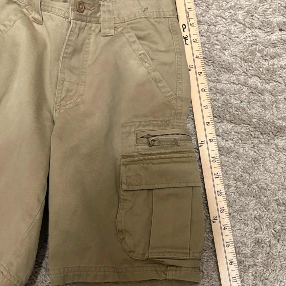 GAP Boys Cargo Shorts in Khaki/Tan Size 6